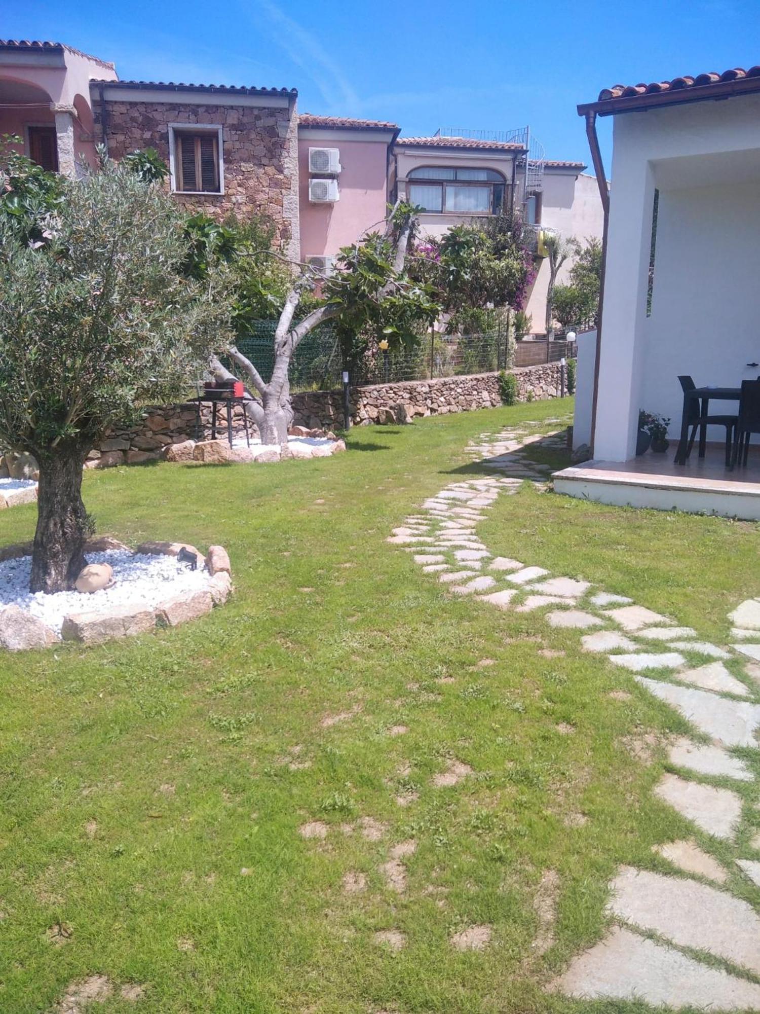 סאן תאודורו Villetta Cala D'Ambra מראה חיצוני תמונה